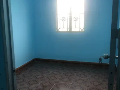 tôi cần bán nhà cấp 4, full sổ