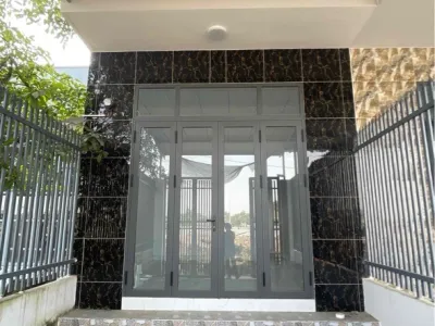 NHÀ CẦN BÁN MẶT TIỀN CẦU THỐNG NHẤT