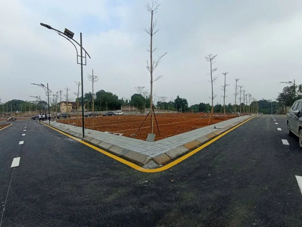 120m² mặt tiền rộng trung tâm hòa lạc 2,x tỷ kinh doanh đỉnh