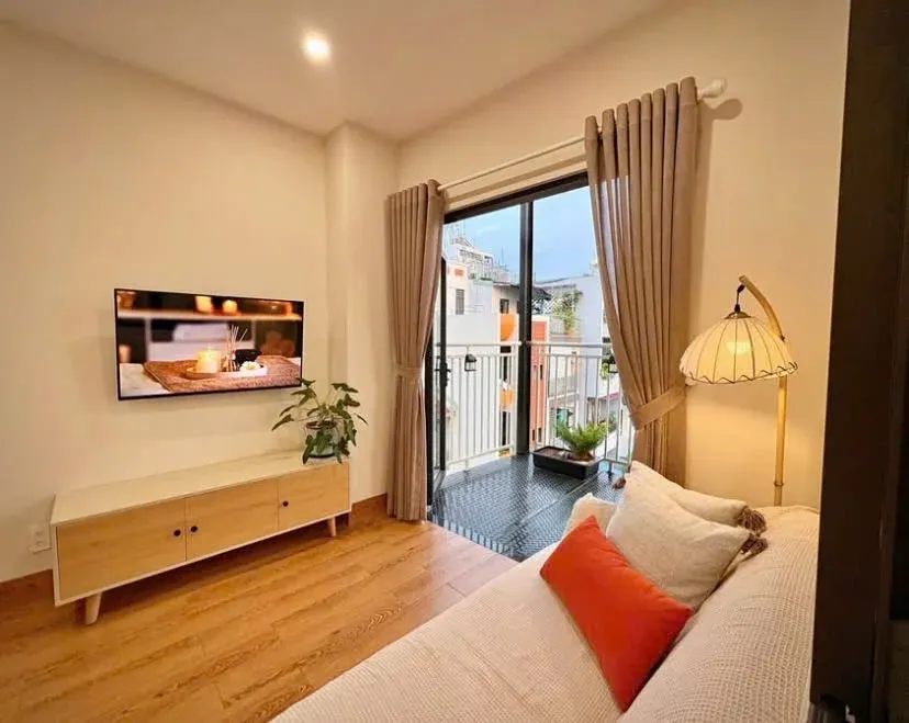 Ch hoàng minh giám - gò vấp , 58m2 / 2pn , sổ sẵn , view sân bay , bank 5 năm