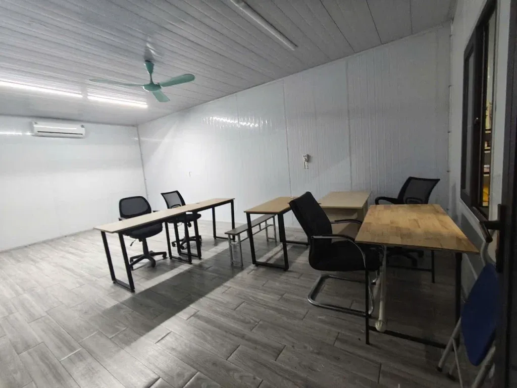 Cho thuê mặt sàn diện tích 180m2 tại đường đông, xã phúc thịnh, hà nội