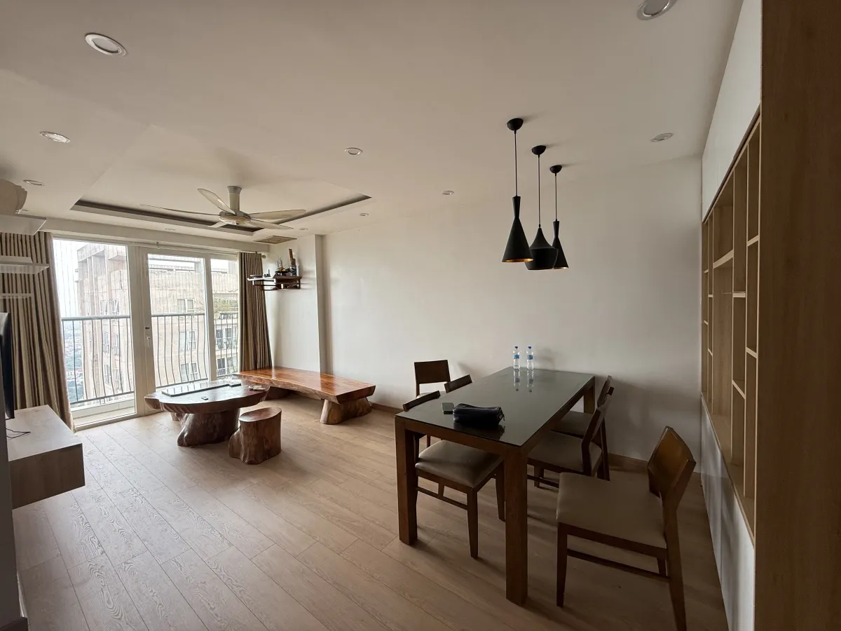 Cho thuê căn hộ chung cư full đồ đạc, sử dụng ngay, giá hợp lý