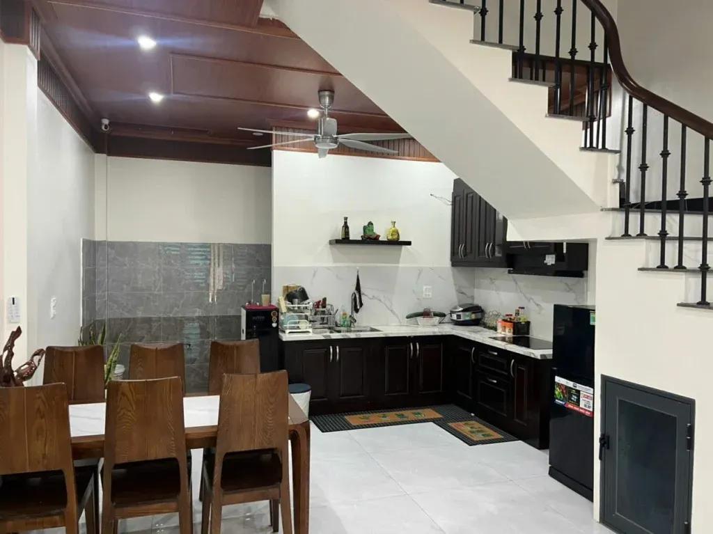 Chủ cần bán nhà 4 tầng mới 90% tại khu đô thị tân tây đô, hà nội