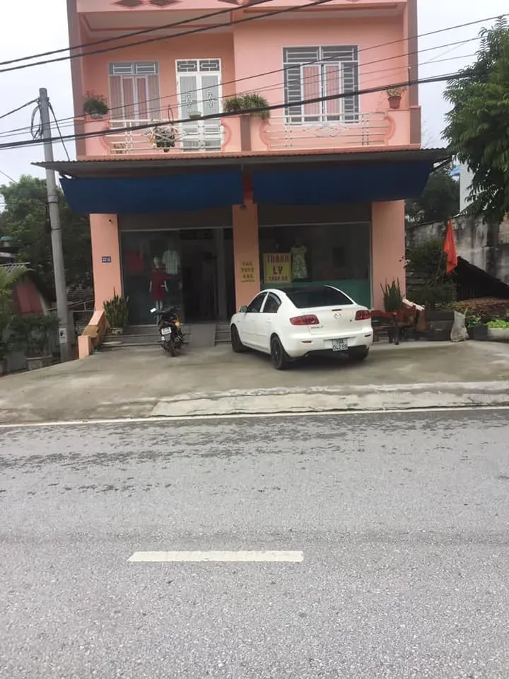Cho thuê nhà phố thương mại đường Võ Nguyên Giáp, Sông Cầu, TP. Bắc Kạn, diện tích 120 m2