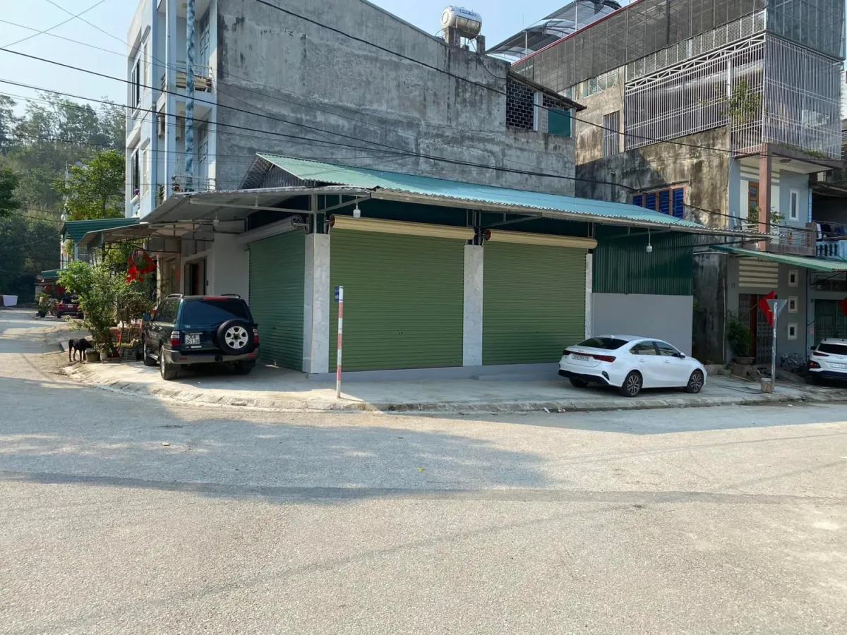Cho thuê nhà phố thương mại 85m2 Quốc Lộ 3 Sông Cầu TP Bắc Kạn vị trí đắc địa