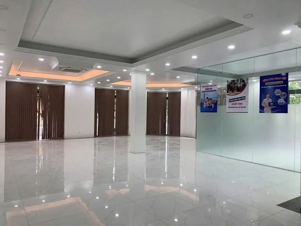 Cho thuê mặt bằng góc 2 mặt tiền KĐT Hưng Phú, đường Nguyễn Thị Định, 180m2 giá 13 triệu