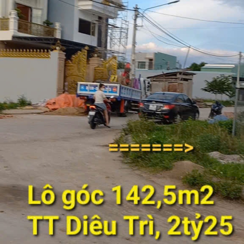 Bán lô góc 142m2, 2ty25, ĐT: 0339598095 ngay TT DIÊU TRÌ kề khu ĐT XANH DIÊU TRÌ