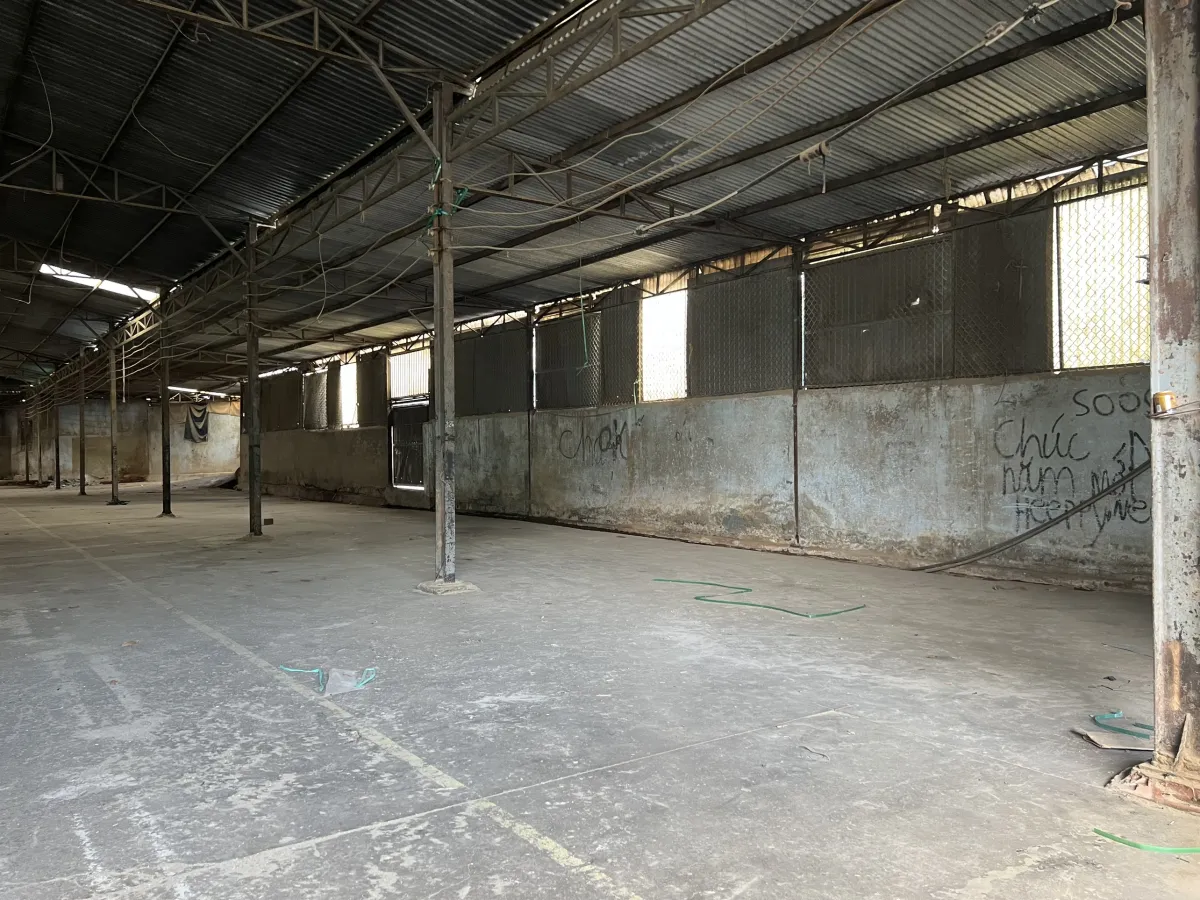 Cho thuê mặt bằng kinh doanh kho nhà xưởng tại đường Lý Nam Đế, La Gi, Bình Thuận, diện tích 589,5 m2, giá 3,000,000 VNĐ