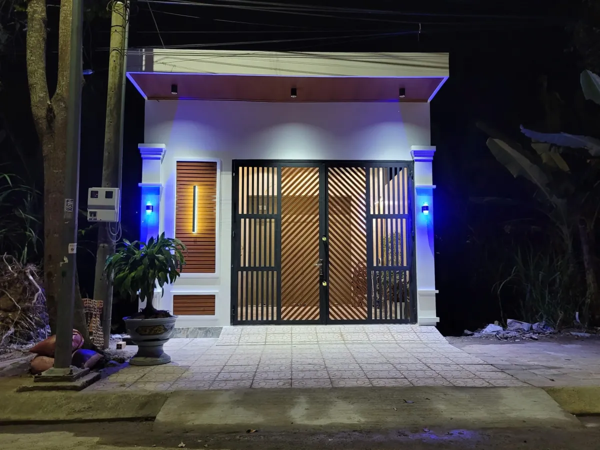 CHÍNH CHỦ, CẦN BÁN GẤP NHÀ VỊ TÂN, VỊ THANH, 200M² KIÊN CỐ, GIÁ CHỈ 2,1 TỶ